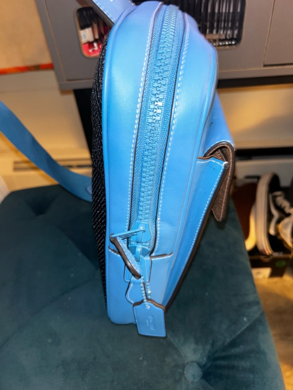 Coach Men's Leather Sling Bag - Bright Blue, Like new condition! - Picture 5 of 14